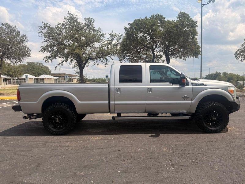 Ford F-350 SD Lariat Crew Cab 4WD 2015