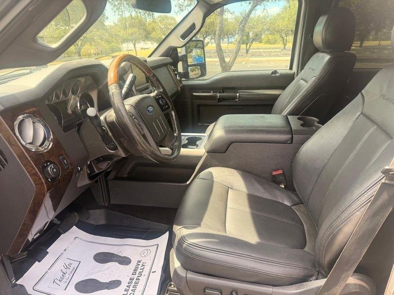 Ford F-350 SD Lariat Crew Cab 4WD 2015