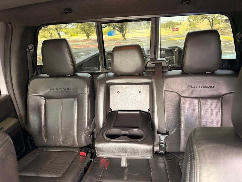 Ford F-350 SD Lariat Crew Cab 4WD 2015