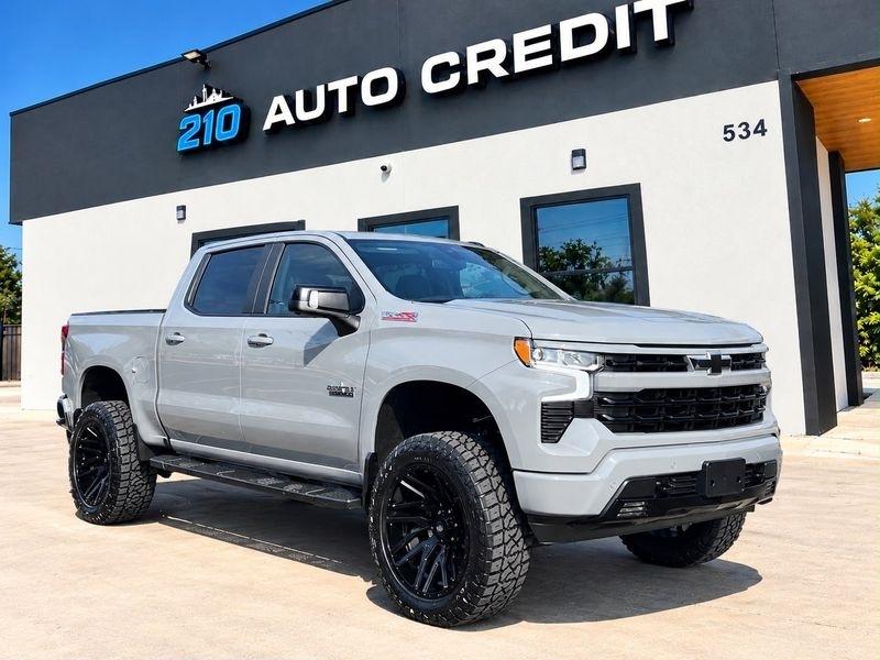Chevrolet Silverado 1500 RST Crew Cab 4WD 2024