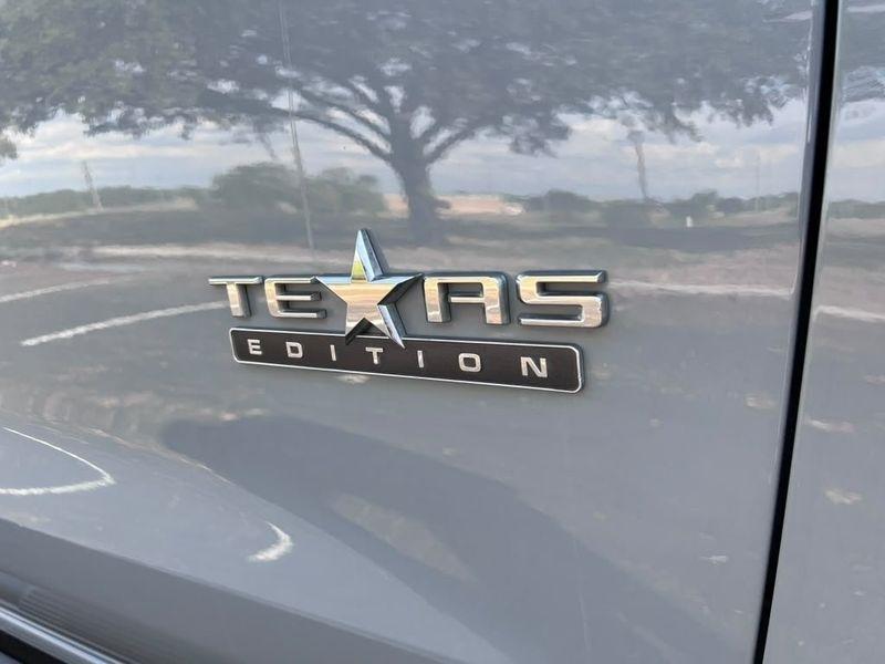 Chevrolet Silverado 1500 RST Crew Cab 4WD 2024