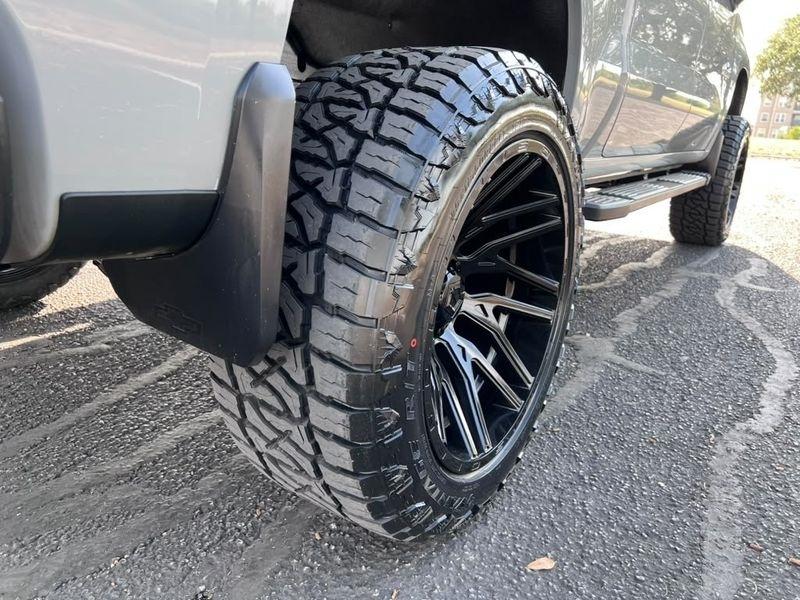 Chevrolet Silverado 1500 RST Crew Cab 4WD 2024