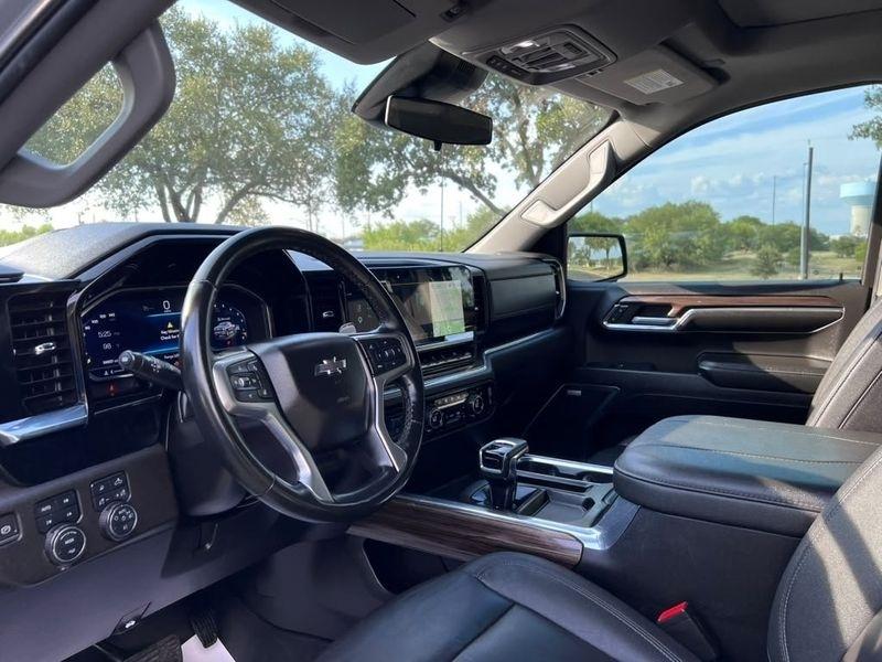 Chevrolet Silverado 1500 RST Crew Cab 4WD 2024
