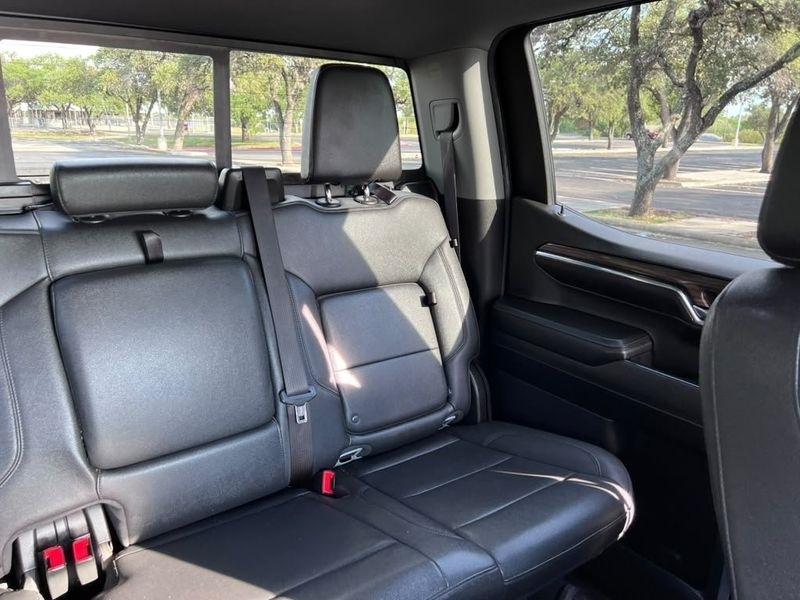 Chevrolet Silverado 1500 RST Crew Cab 4WD 2024