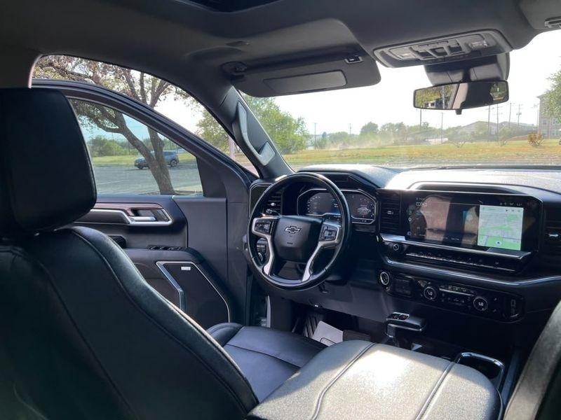 Chevrolet Silverado 1500 RST Crew Cab 4WD 2024
