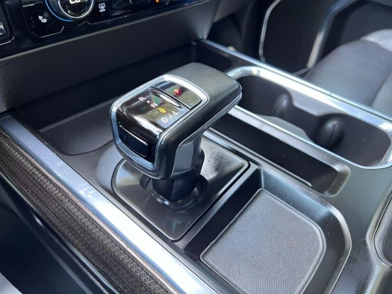 Chevrolet Silverado 1500 RST Crew Cab 4WD 2024