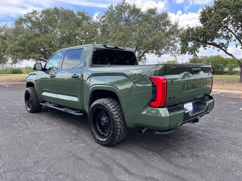 Toyota Tundra SR5 CrewMax 4WD 2023