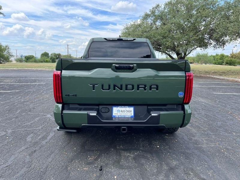 Toyota Tundra SR5 CrewMax 4WD 2023