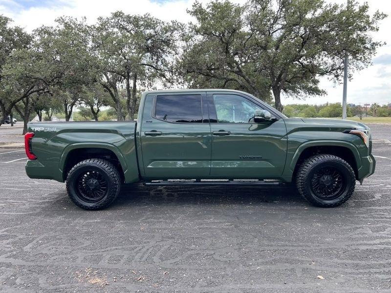 Toyota Tundra SR5 CrewMax 4WD 2023