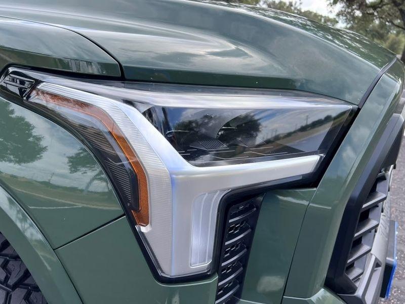 Toyota Tundra SR5 CrewMax 4WD 2023