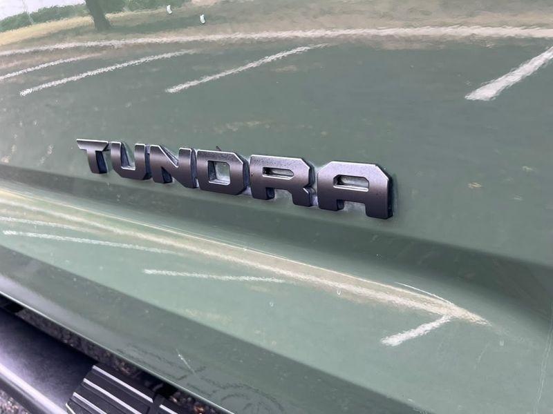 Toyota Tundra SR5 CrewMax 4WD 2023
