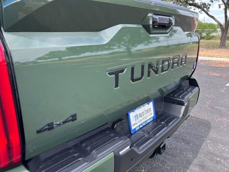 Toyota Tundra SR5 CrewMax 4WD 2023