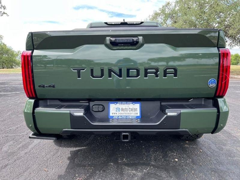 Toyota Tundra SR5 CrewMax 4WD 2023