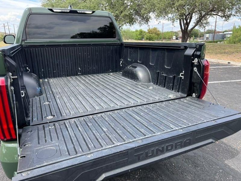Toyota Tundra SR5 CrewMax 4WD 2023