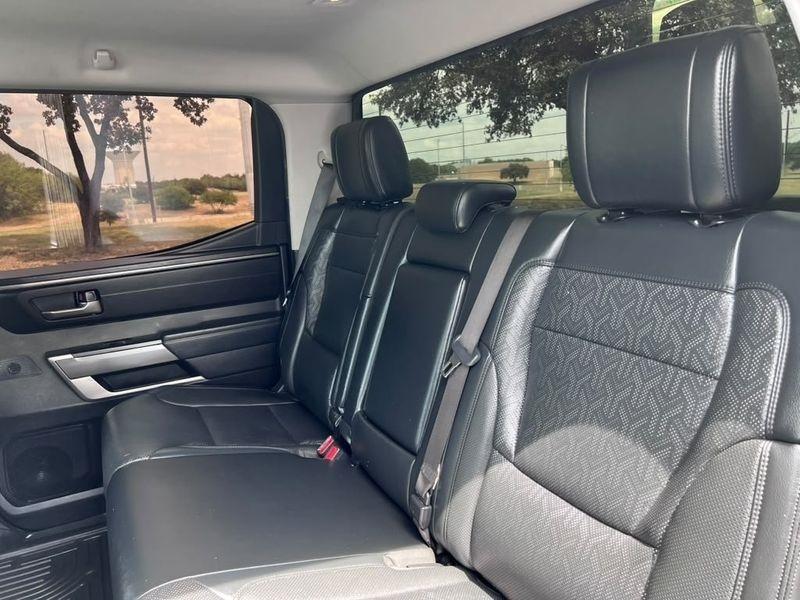 Toyota Tundra SR5 CrewMax 4WD 2023