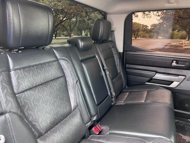 Toyota Tundra SR5 CrewMax 4WD 2023