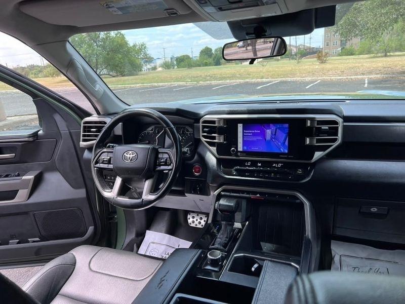 Toyota Tundra SR5 CrewMax 4WD 2023