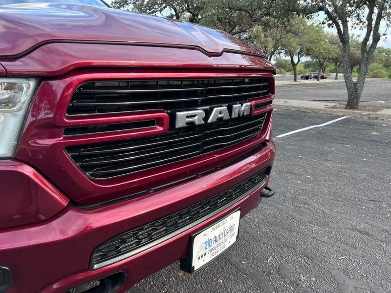 RAM 1500 Lone Star Crew Cab SB 4WD 2020