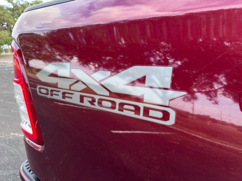 RAM 1500 Lone Star Crew Cab SB 4WD 2020