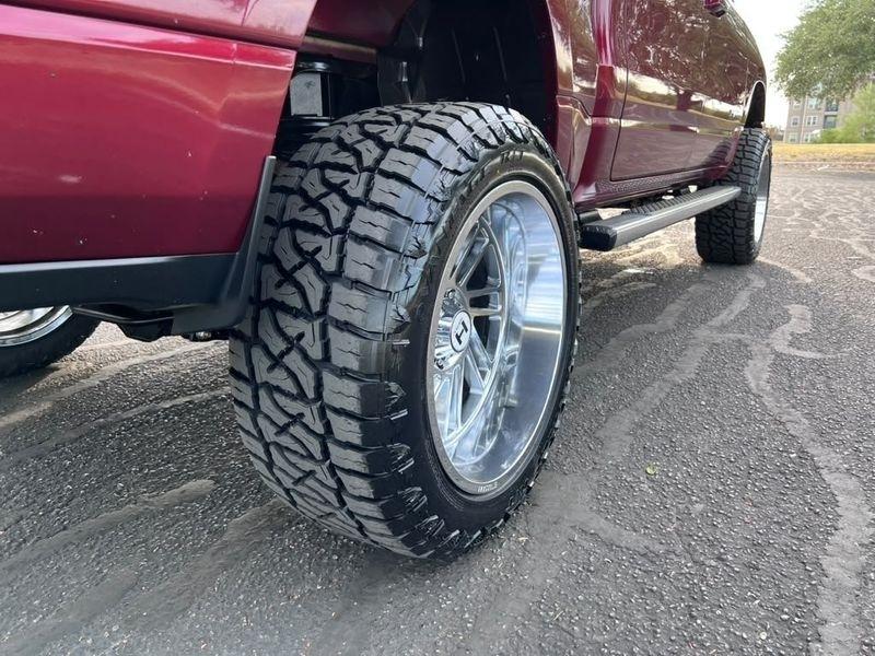RAM 1500 Lone Star Crew Cab SB 4WD 2020