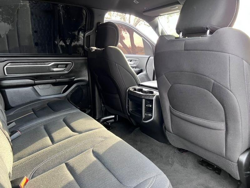 RAM 1500 Lone Star Crew Cab SB 4WD 2020