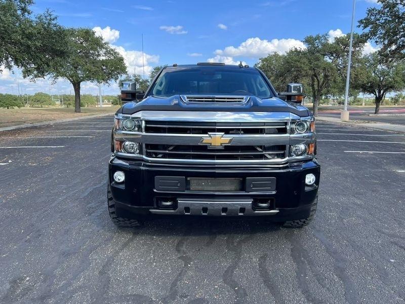 Chevrolet Silverado 3500HD LTZ Crew Cab 4WD 2018