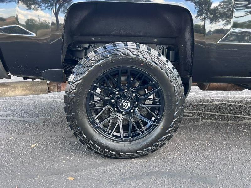 Chevrolet Silverado 3500HD LTZ Crew Cab 4WD 2018