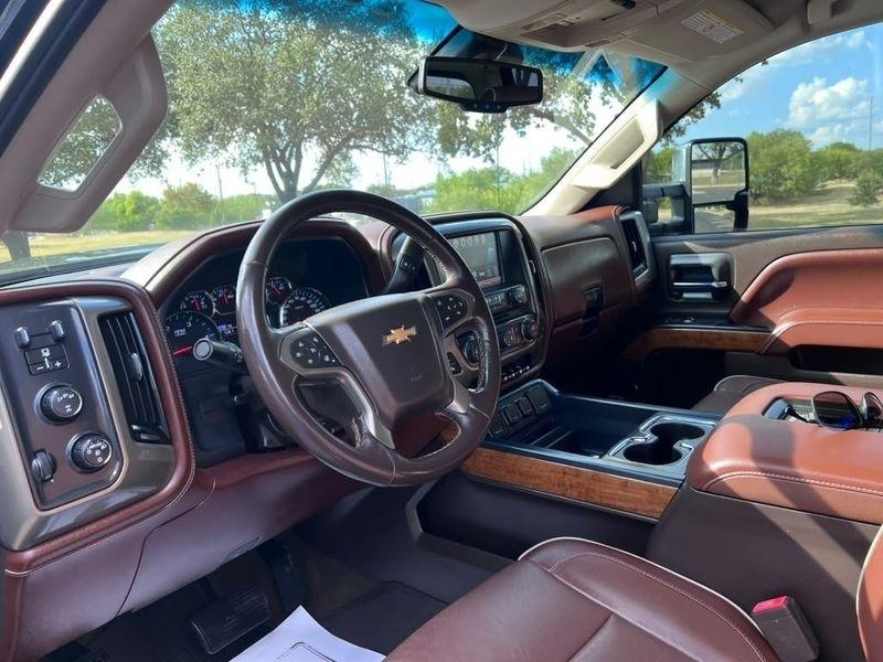 Chevrolet Silverado 3500HD LTZ Crew Cab 4WD 2018