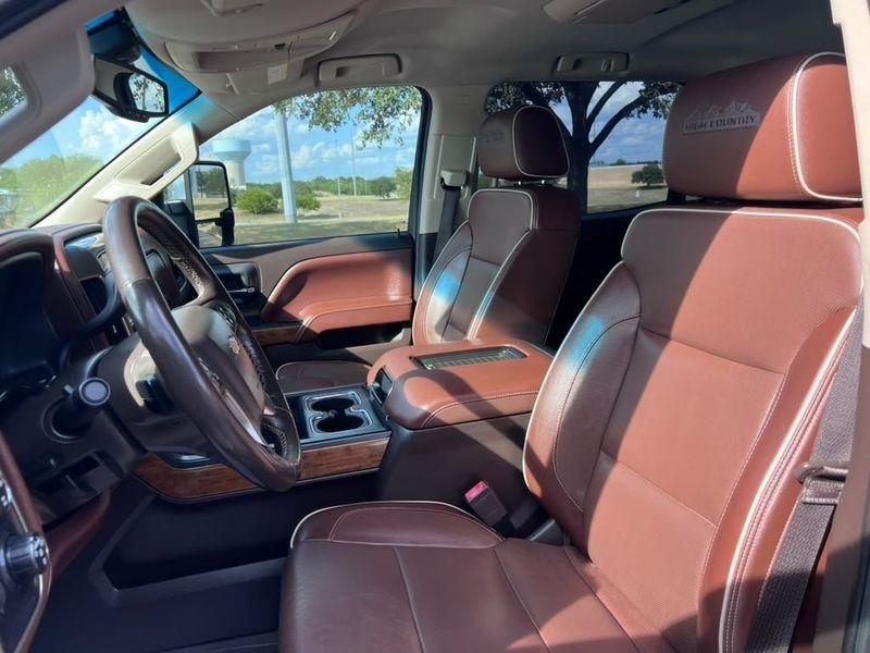 Chevrolet Silverado 3500HD LTZ Crew Cab 4WD 2018
