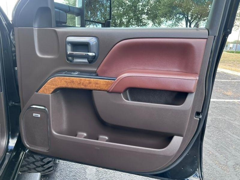 Chevrolet Silverado 3500HD LTZ Crew Cab 4WD 2018