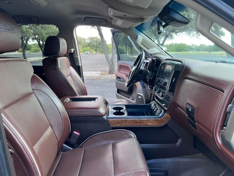 Chevrolet Silverado 3500HD LTZ Crew Cab 4WD 2018