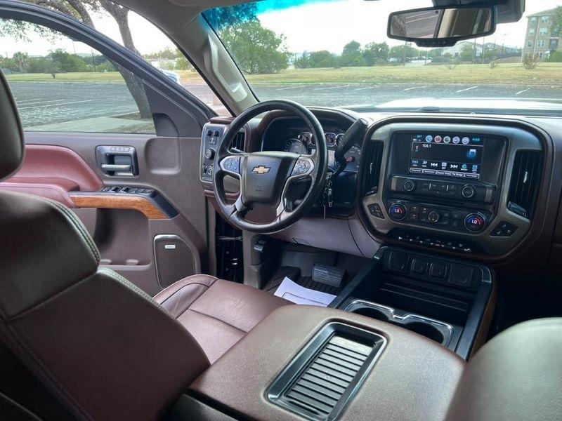Chevrolet Silverado 3500HD LTZ Crew Cab 4WD 2018