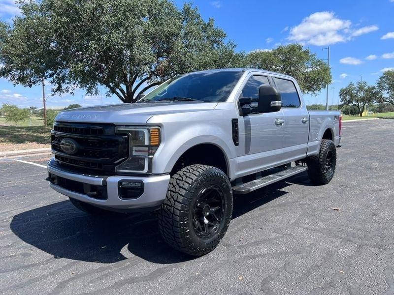 Ford F-250 SD Lariat Crew Cab 4WD 2020