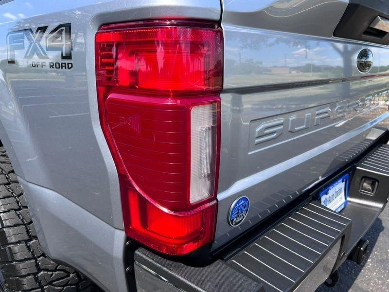 Ford F-250 SD Lariat Crew Cab 4WD 2020
