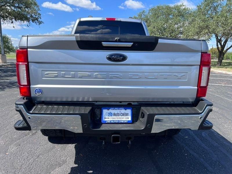 Ford F-250 SD Lariat Crew Cab 4WD 2020