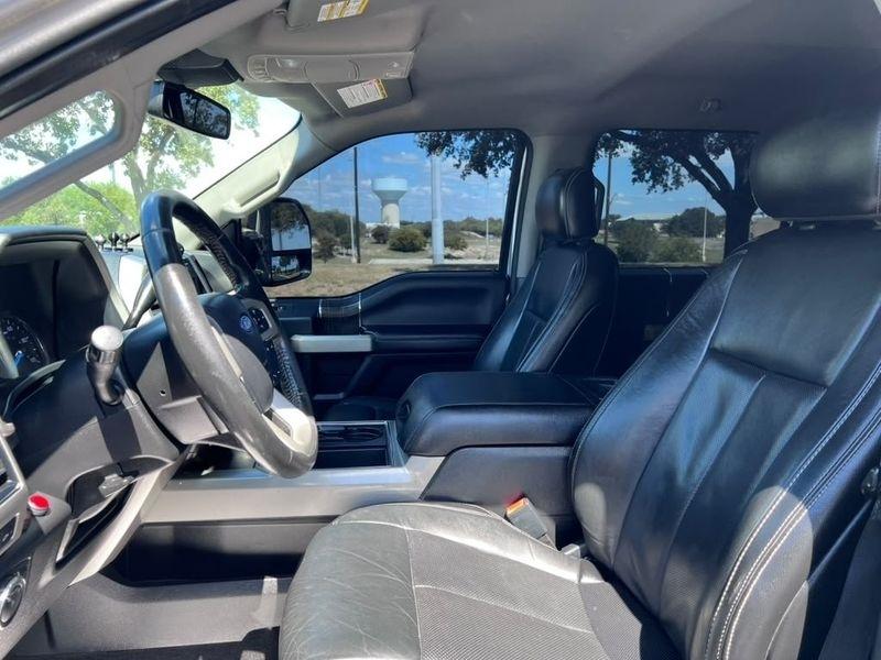 Ford F-250 SD Lariat Crew Cab 4WD 2020