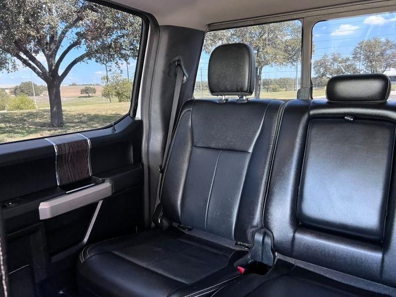 Ford F-250 SD Lariat Crew Cab 4WD 2020