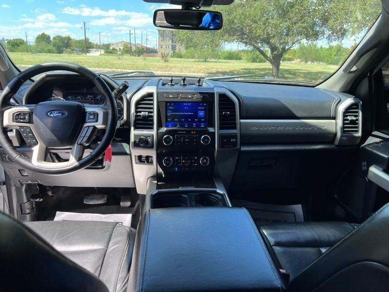 Ford F-250 SD Lariat Crew Cab 4WD 2020