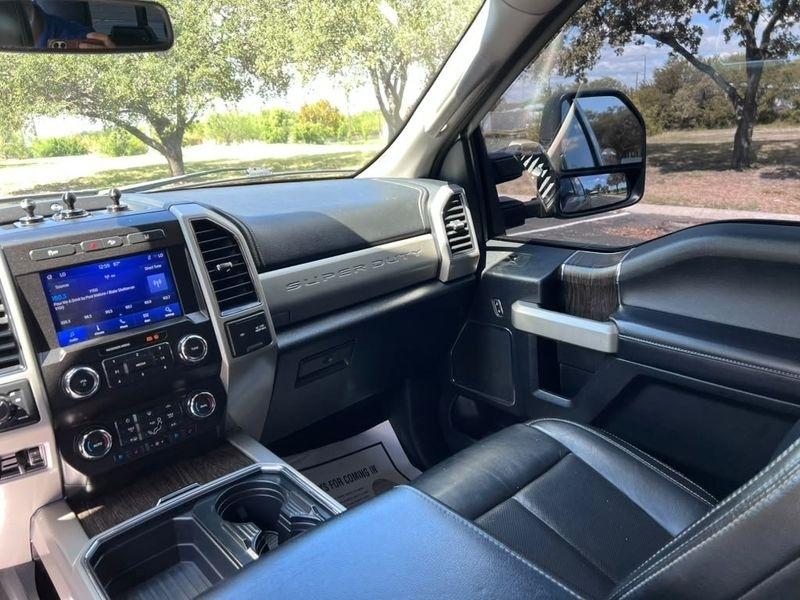 Ford F-250 SD Lariat Crew Cab 4WD 2020