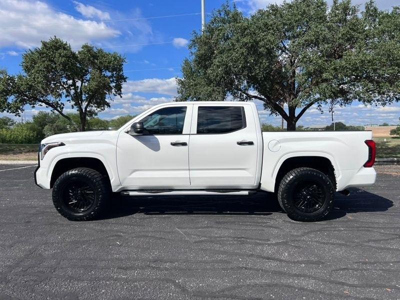 Toyota Tundra SR CrewMax 2WD 2024