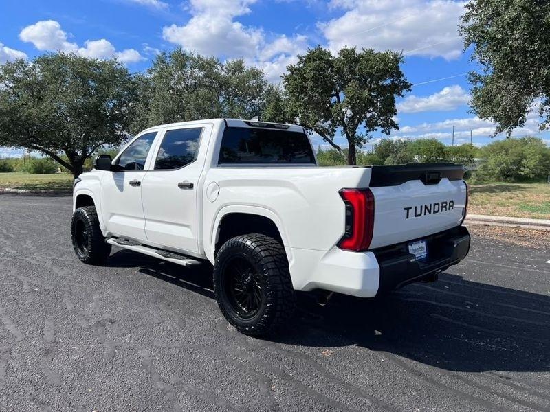 Toyota Tundra SR CrewMax 2WD 2024