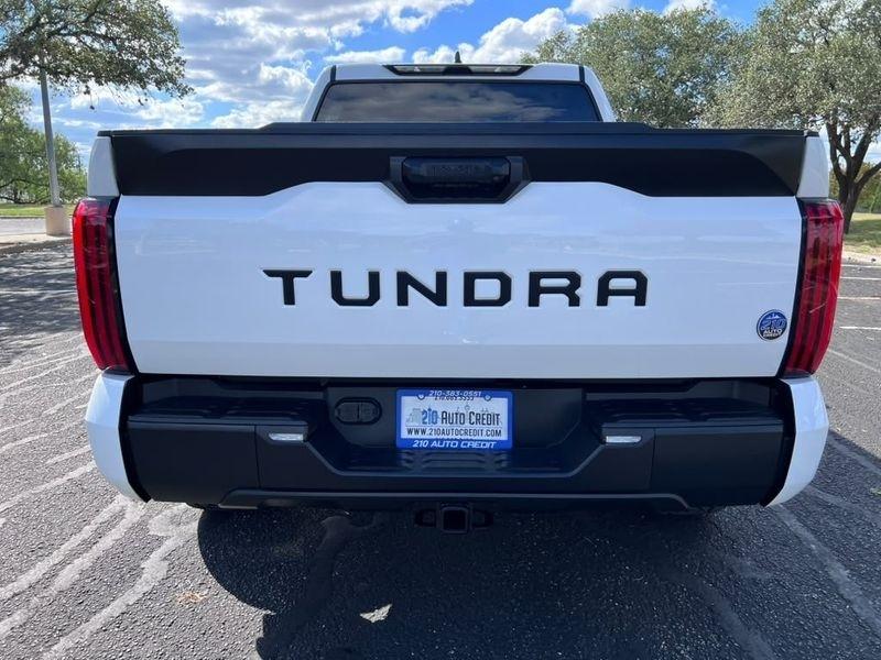 Toyota Tundra SR CrewMax 2WD 2024