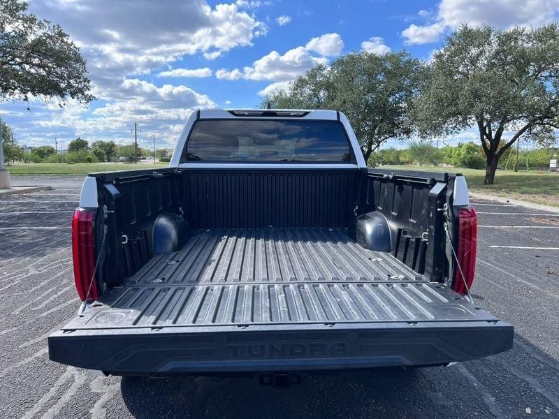 Toyota Tundra SR CrewMax 2WD 2024