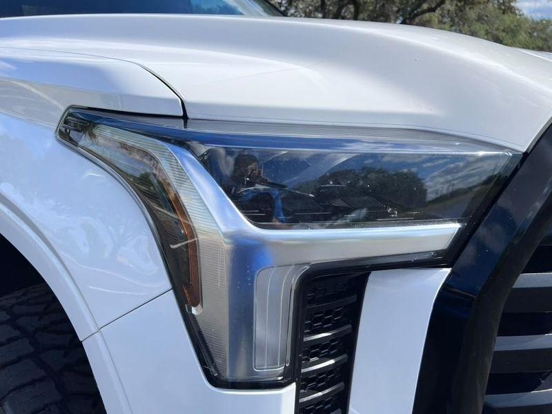 Toyota Tundra SR CrewMax 2WD 2024