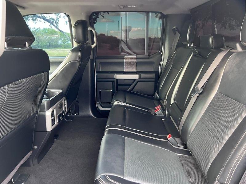 Ford F-250 SD Lariat Crew Cab 4WD 2019