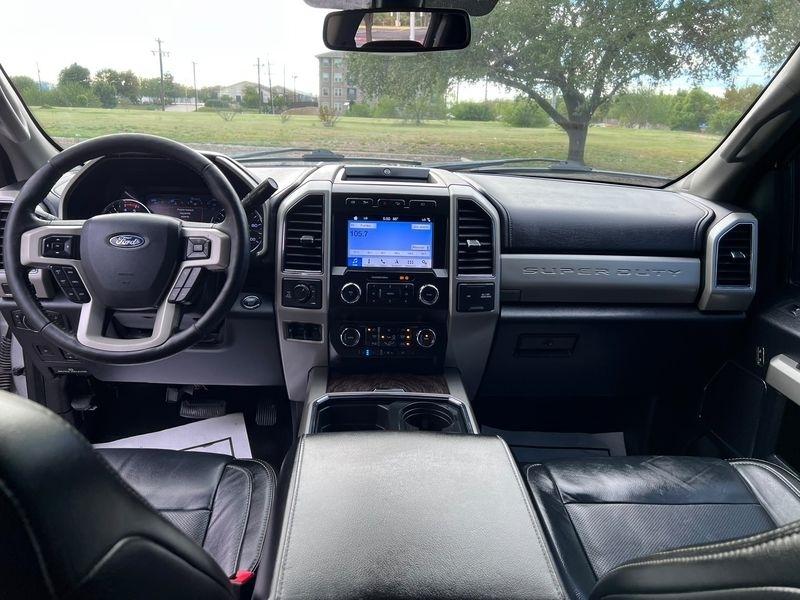 Ford F-250 SD Lariat Crew Cab 4WD 2019