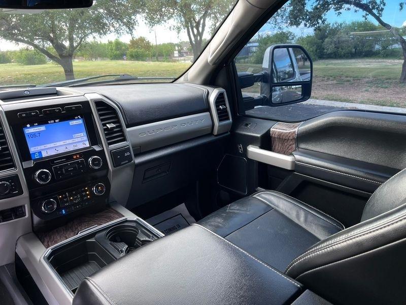 Ford F-250 SD Lariat Crew Cab 4WD 2019
