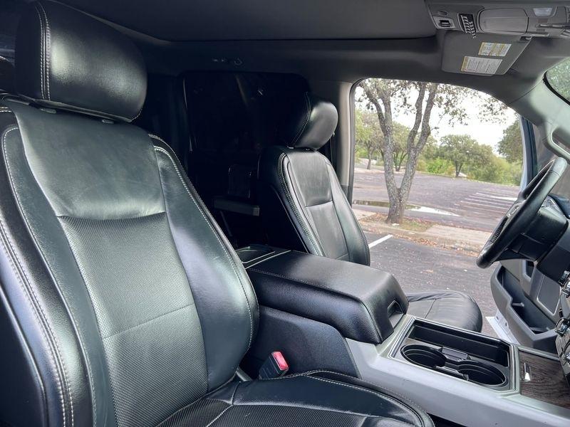Ford F-250 SD Lariat Crew Cab 4WD 2019