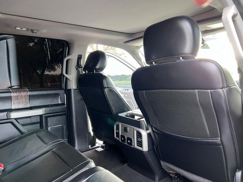 Ford F-250 SD Lariat Crew Cab 4WD 2019