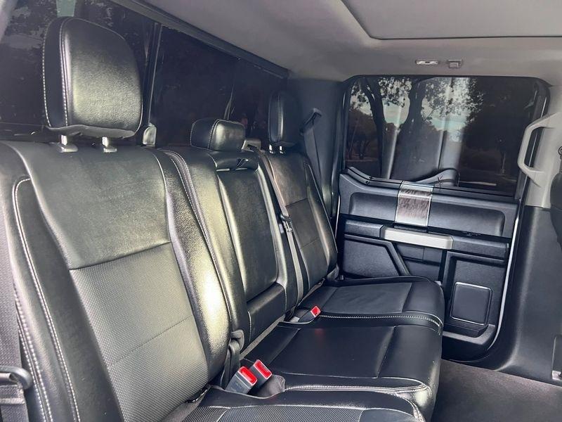 Ford F-250 SD Lariat Crew Cab 4WD 2019
